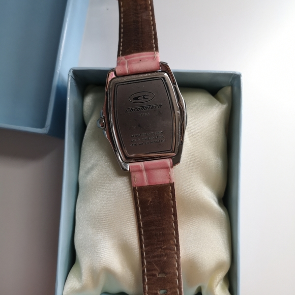 Chronotech Pink Watch - Picture 3 of 3